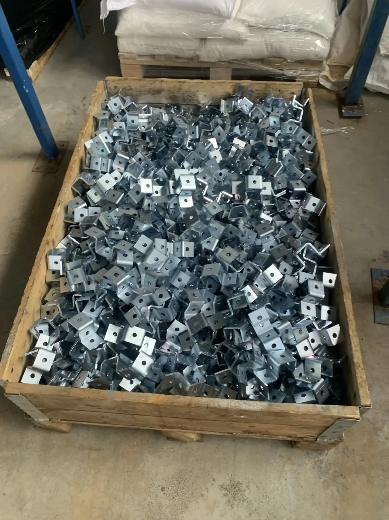 Уголки в ящике